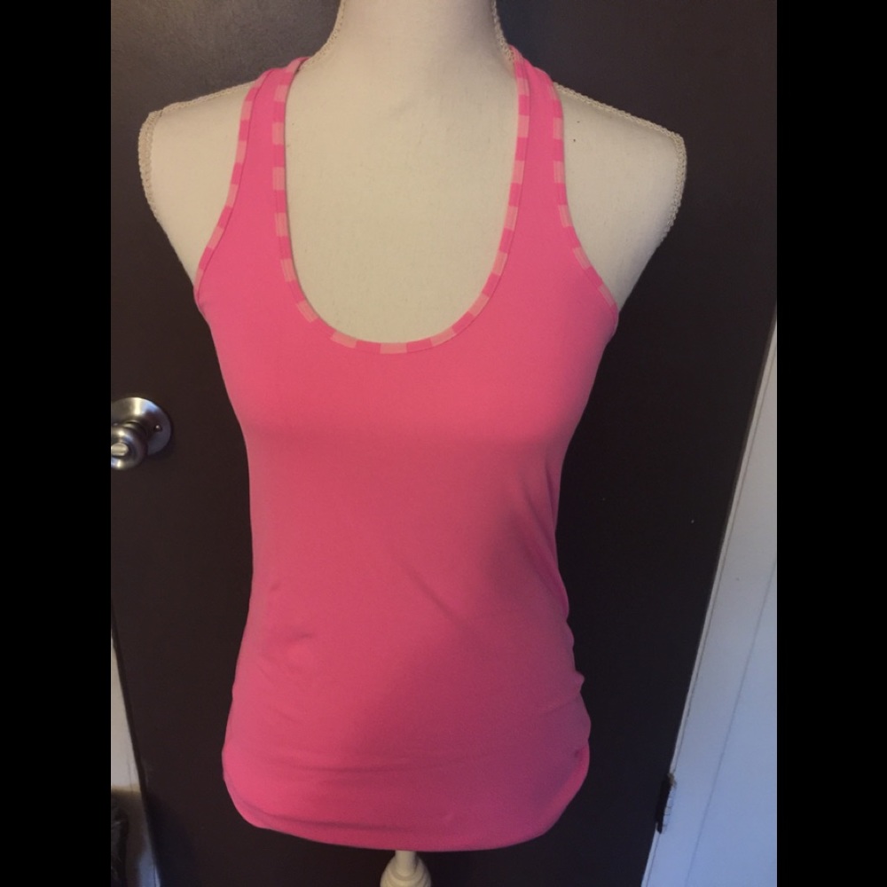 Lululemon tank top